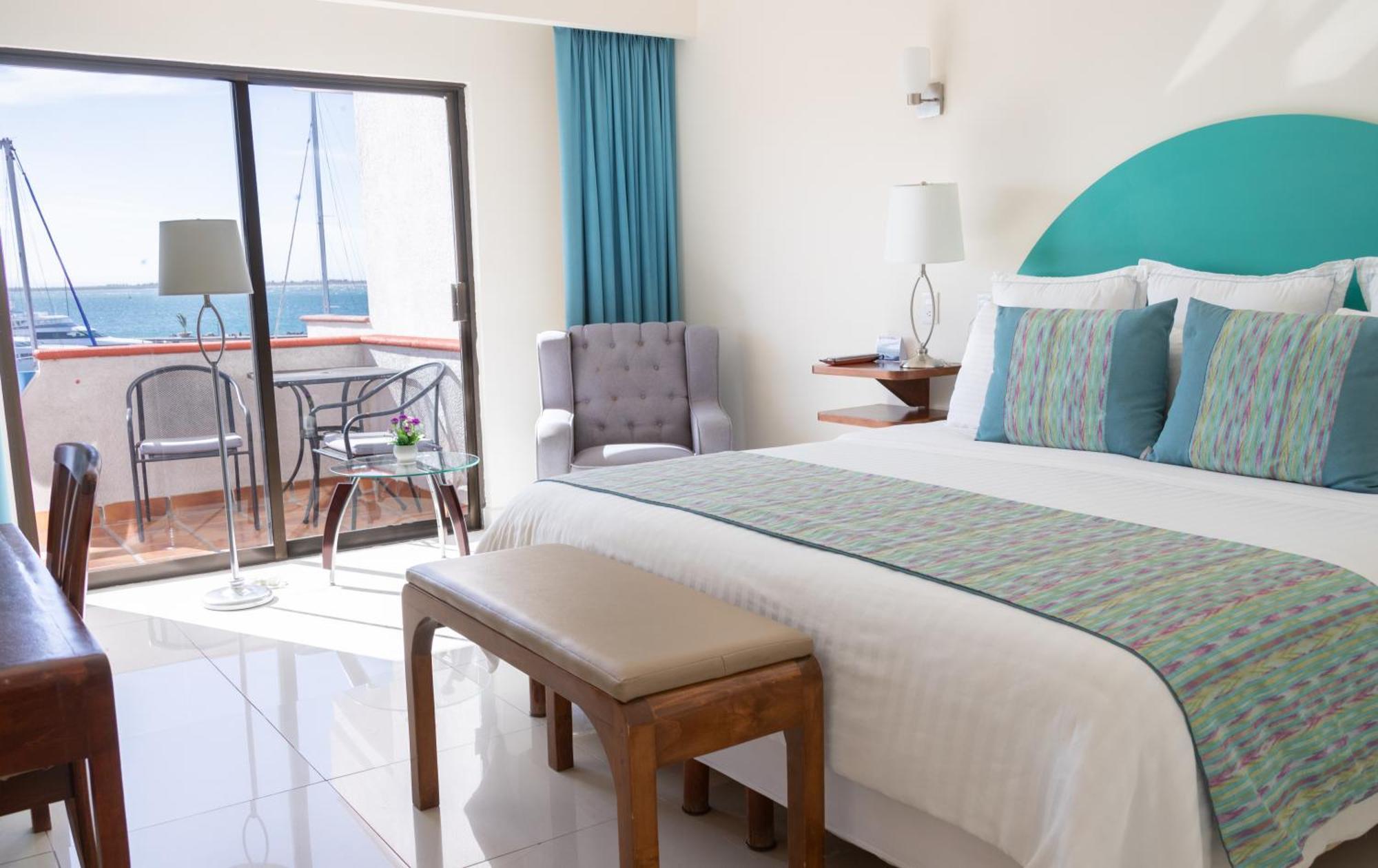 The Westmarine Waterfront Hotel 拉巴斯 外观 照片